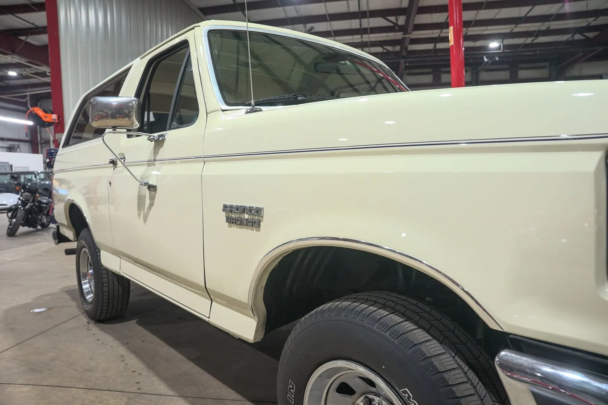 1990 Ford Bronco Custom