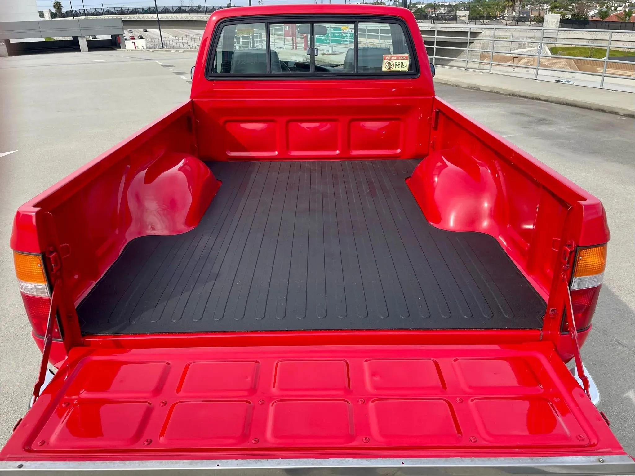 1990 Toyota Pickup Deluxe V6