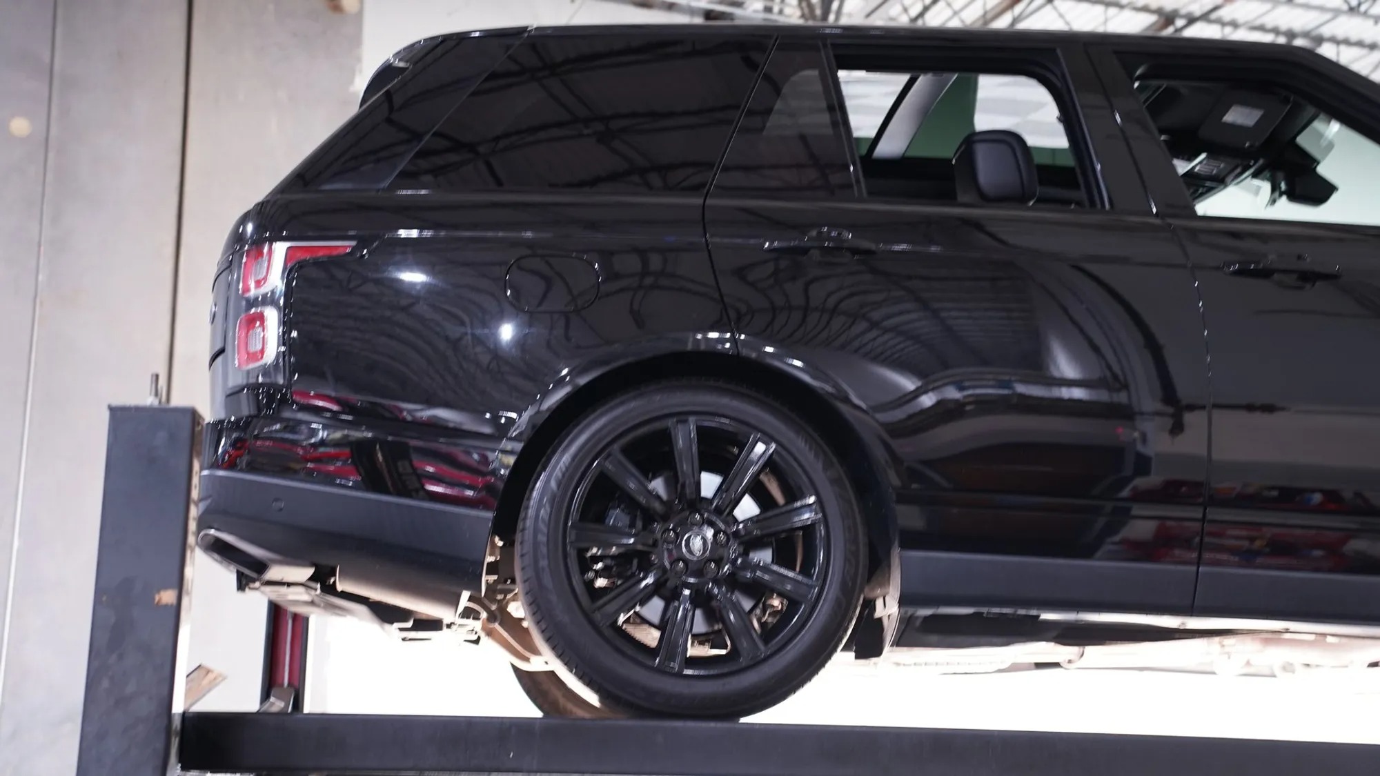Supercharged 2019 Land Rover Range Rover