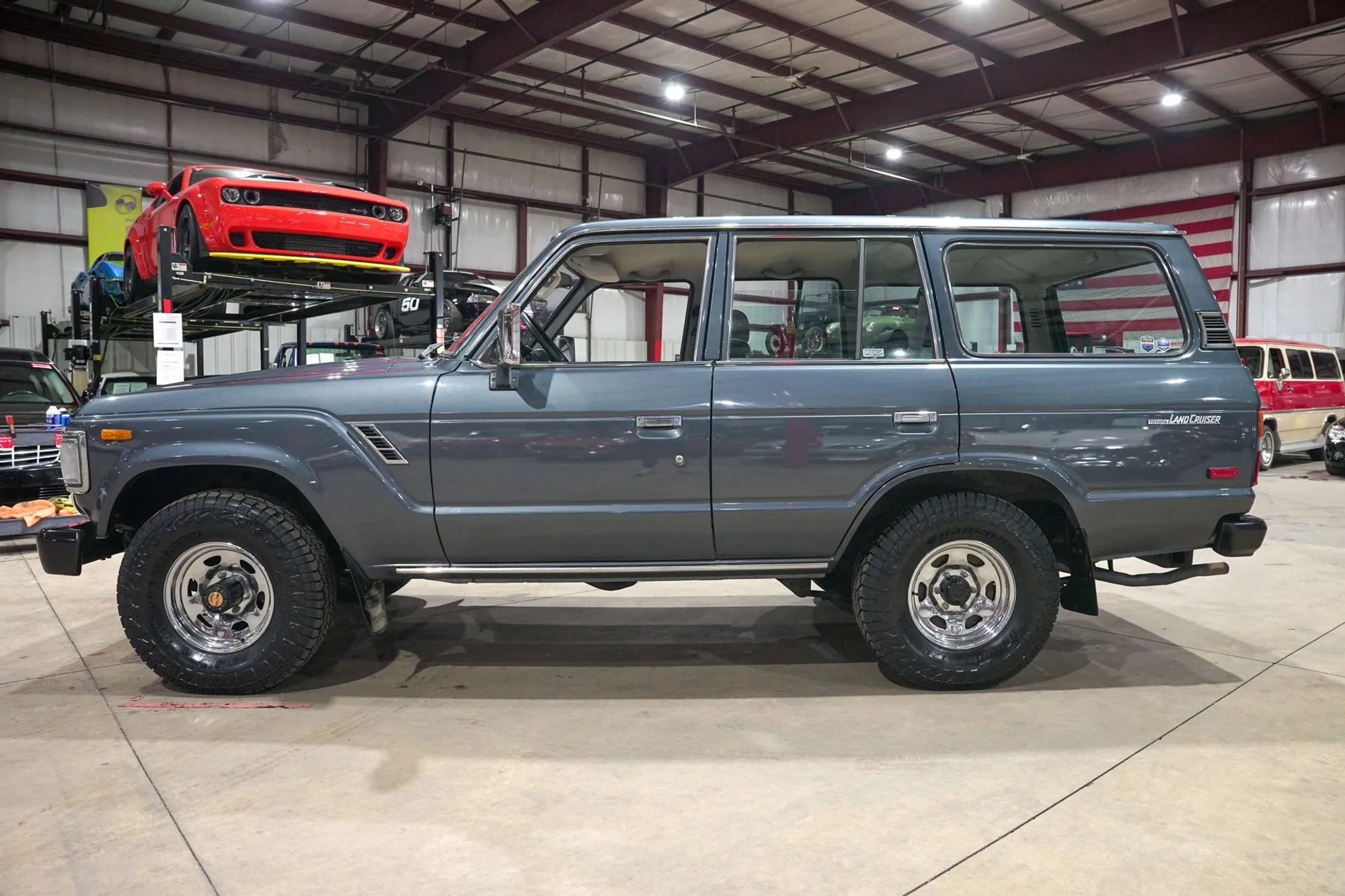 1989 Toyota Land Cruiser FJ62 - 2