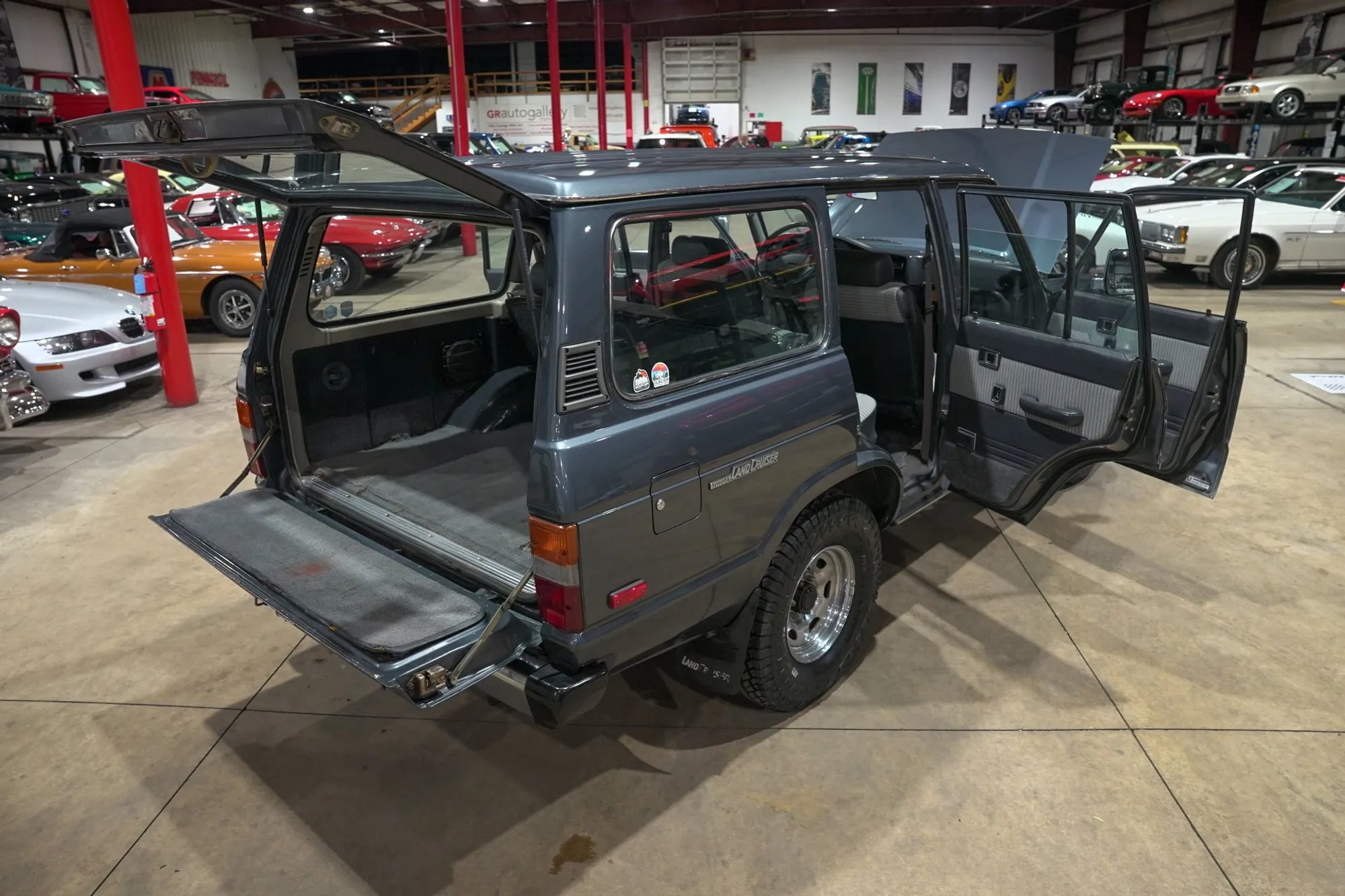 1989 Toyota Land Cruiser FJ62