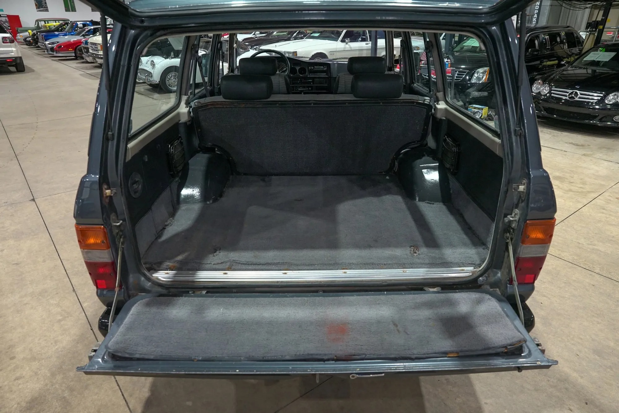 1989 Toyota Land Cruiser FJ62