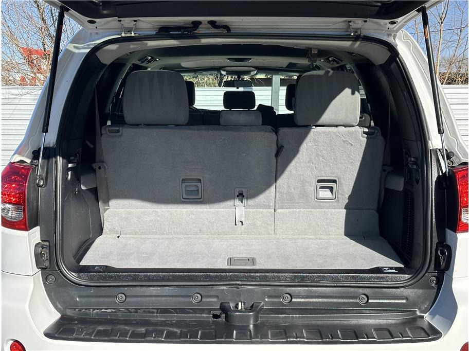 2015 Toyota Sequoia SR5