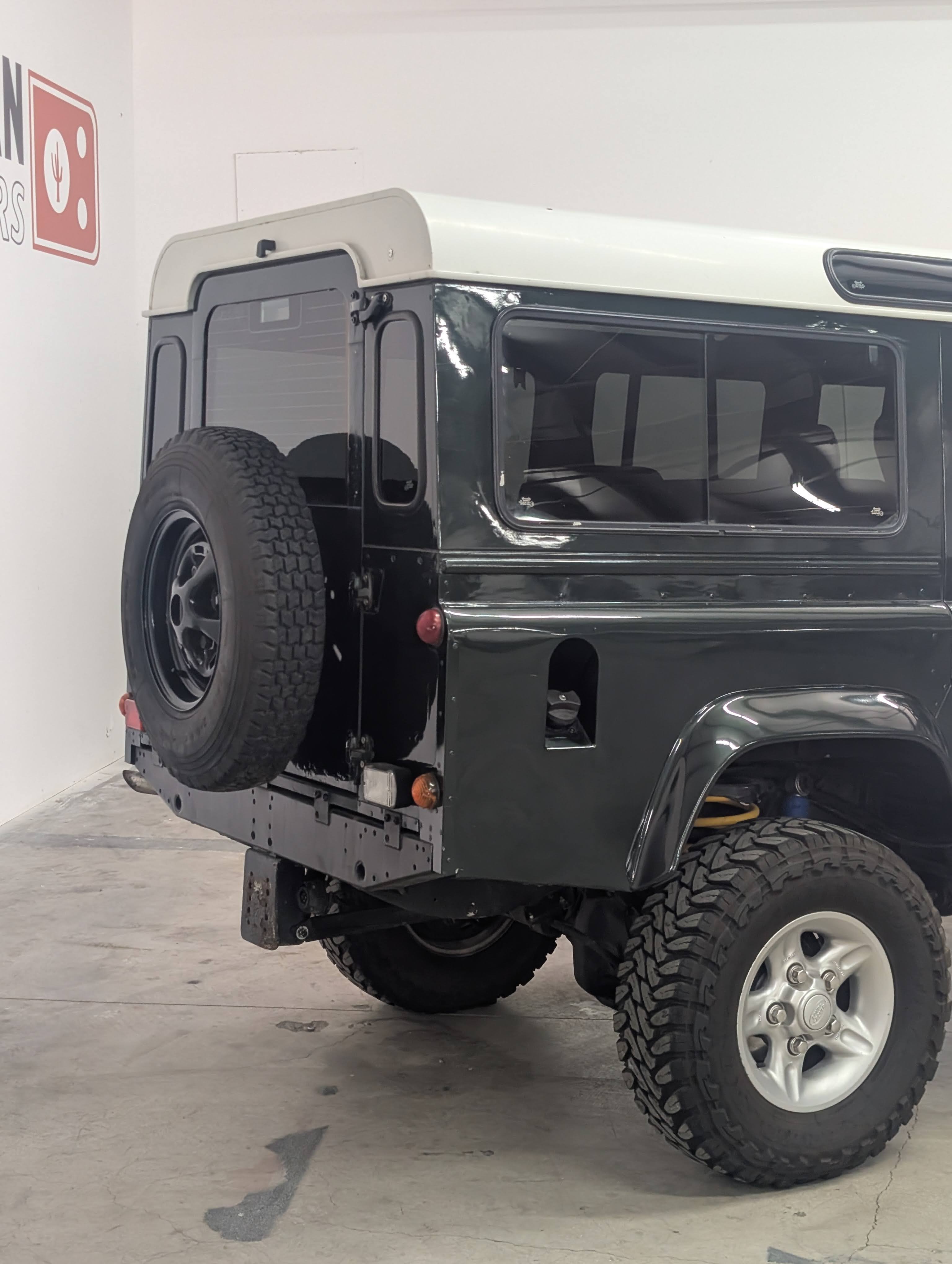 1998 Land Rover Defender 110 Station Wagon