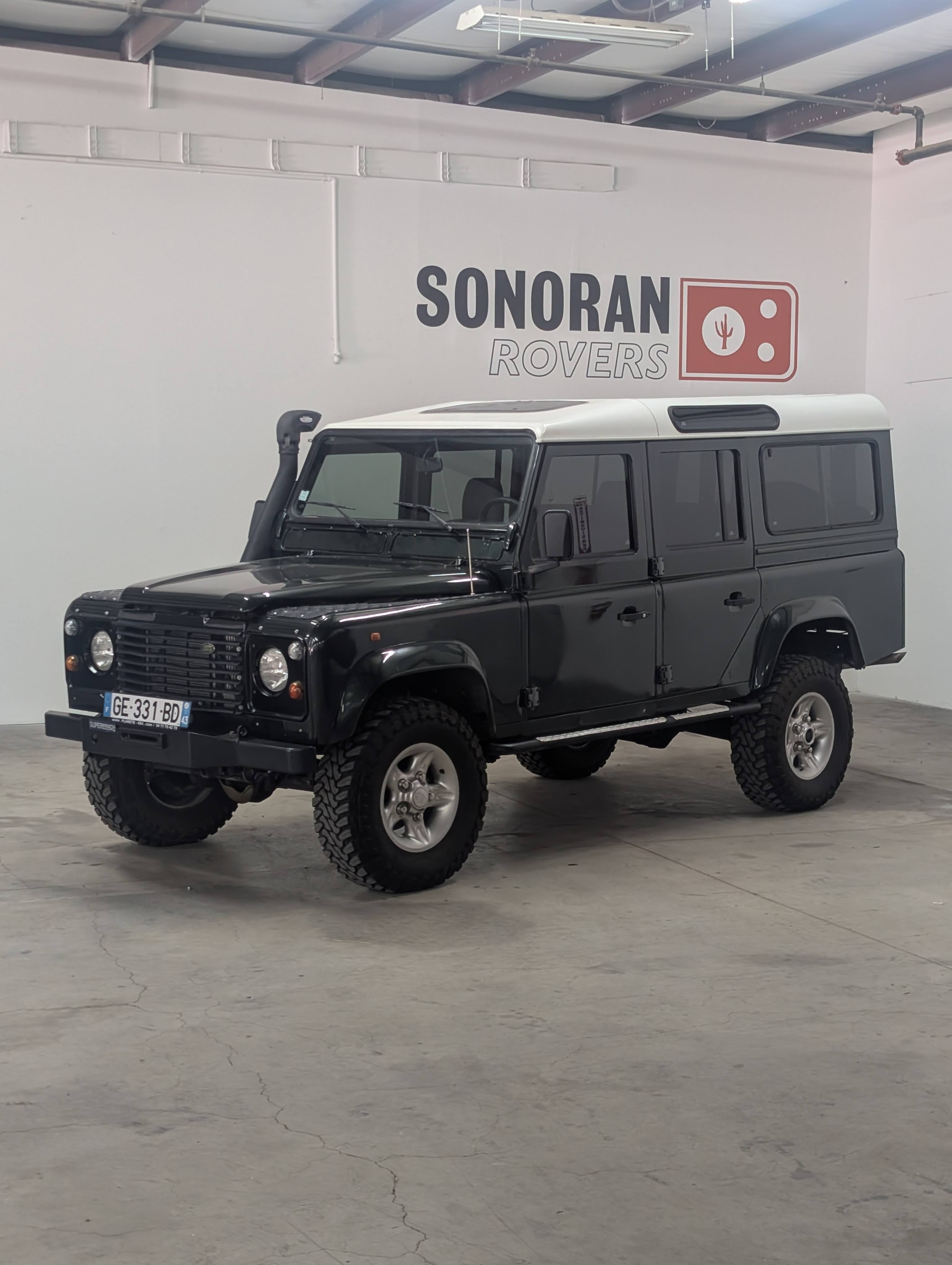  Land Rover Defender