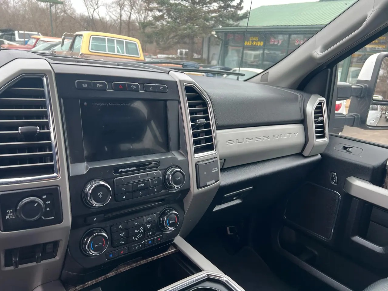 2017 Ford Super Duty F-350 Lariat