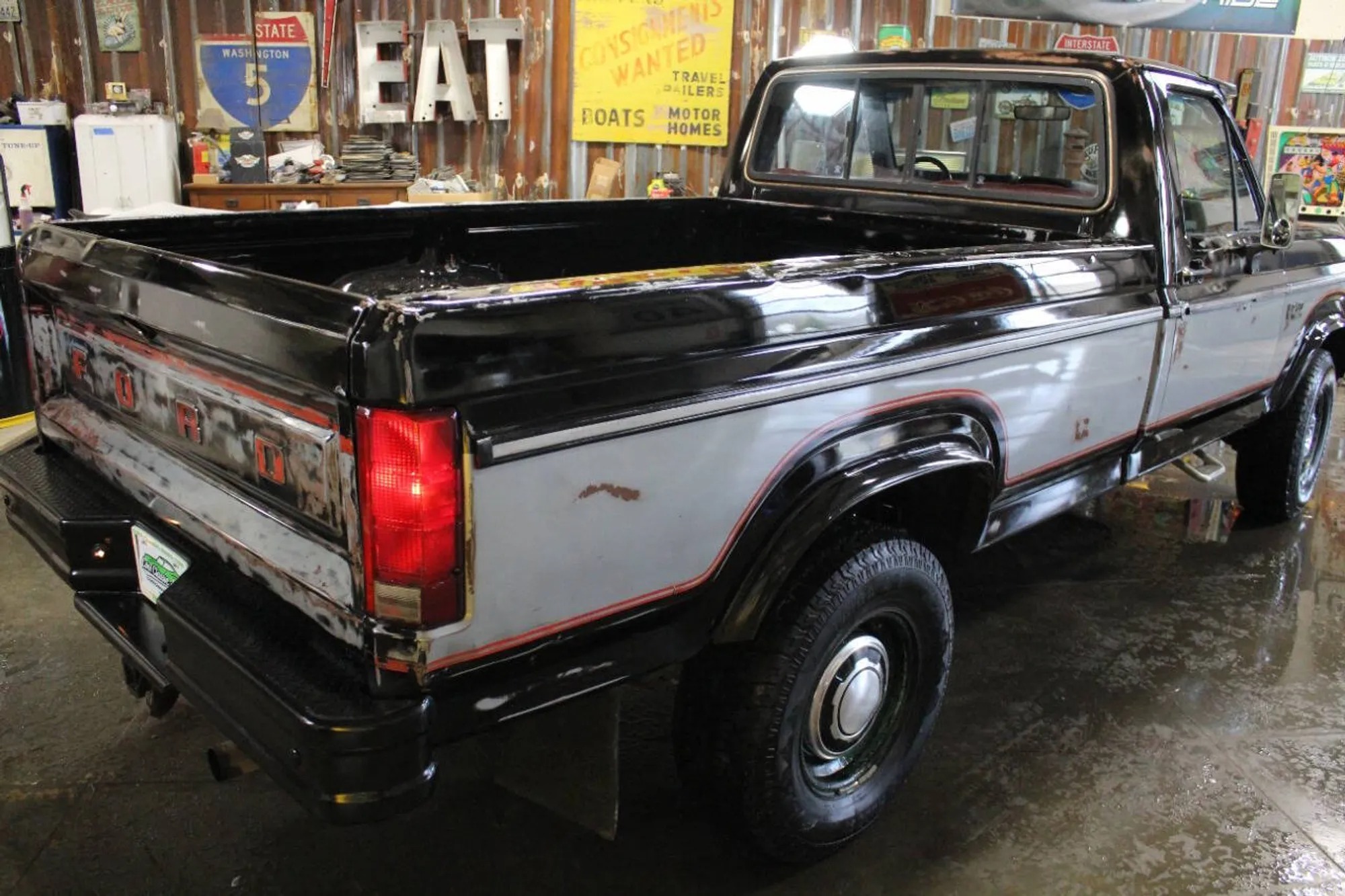 1985 Ford F-250 XLT