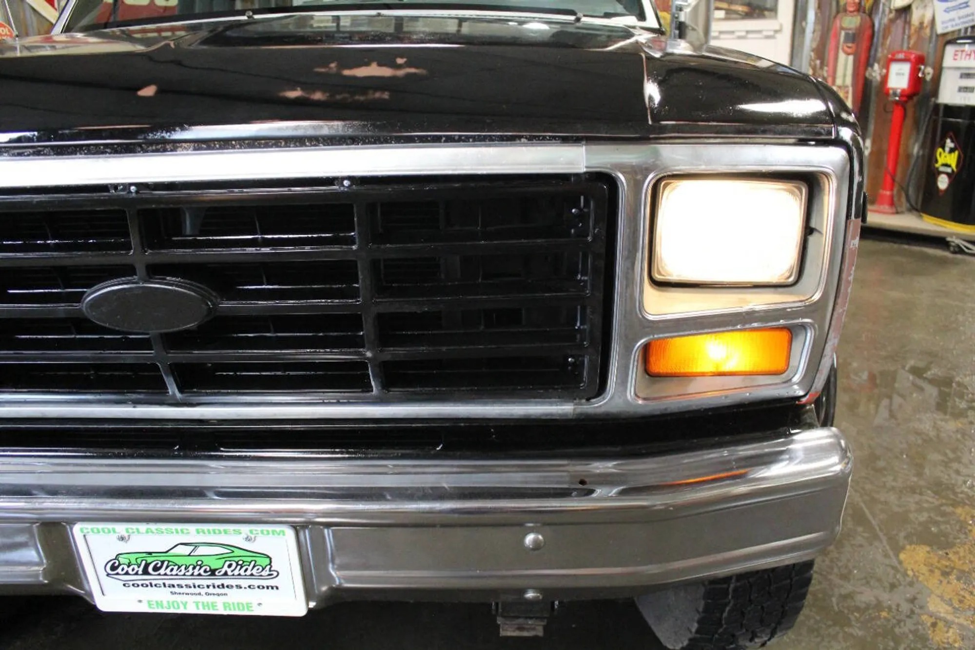 1985 Ford F-250 XLT
