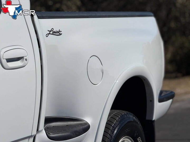 1999 Ford F-150 Lariat