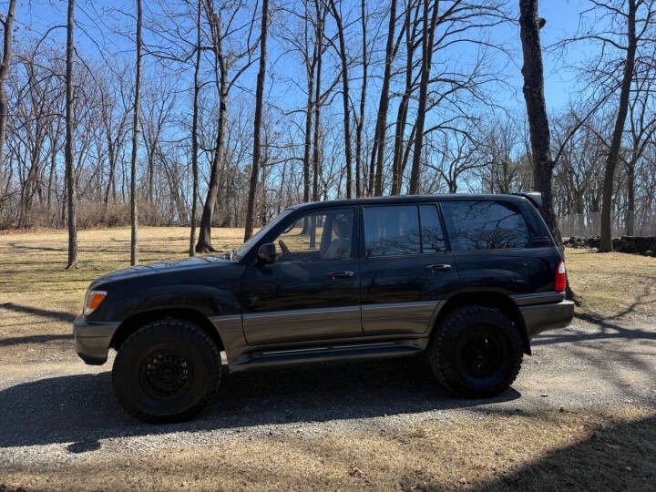 2001 Lexus LX 470