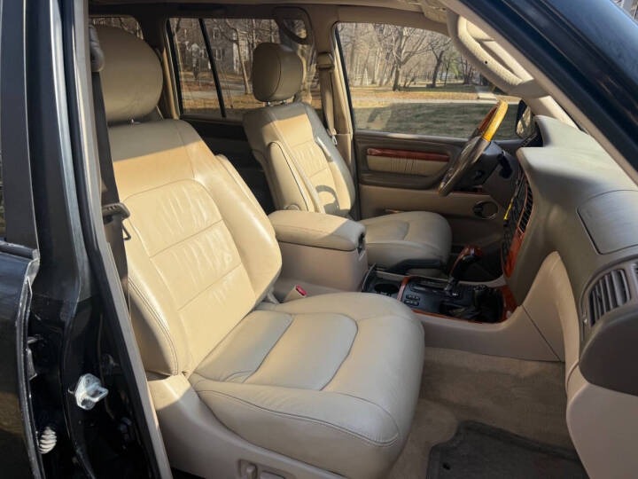 2001 Lexus LX 470