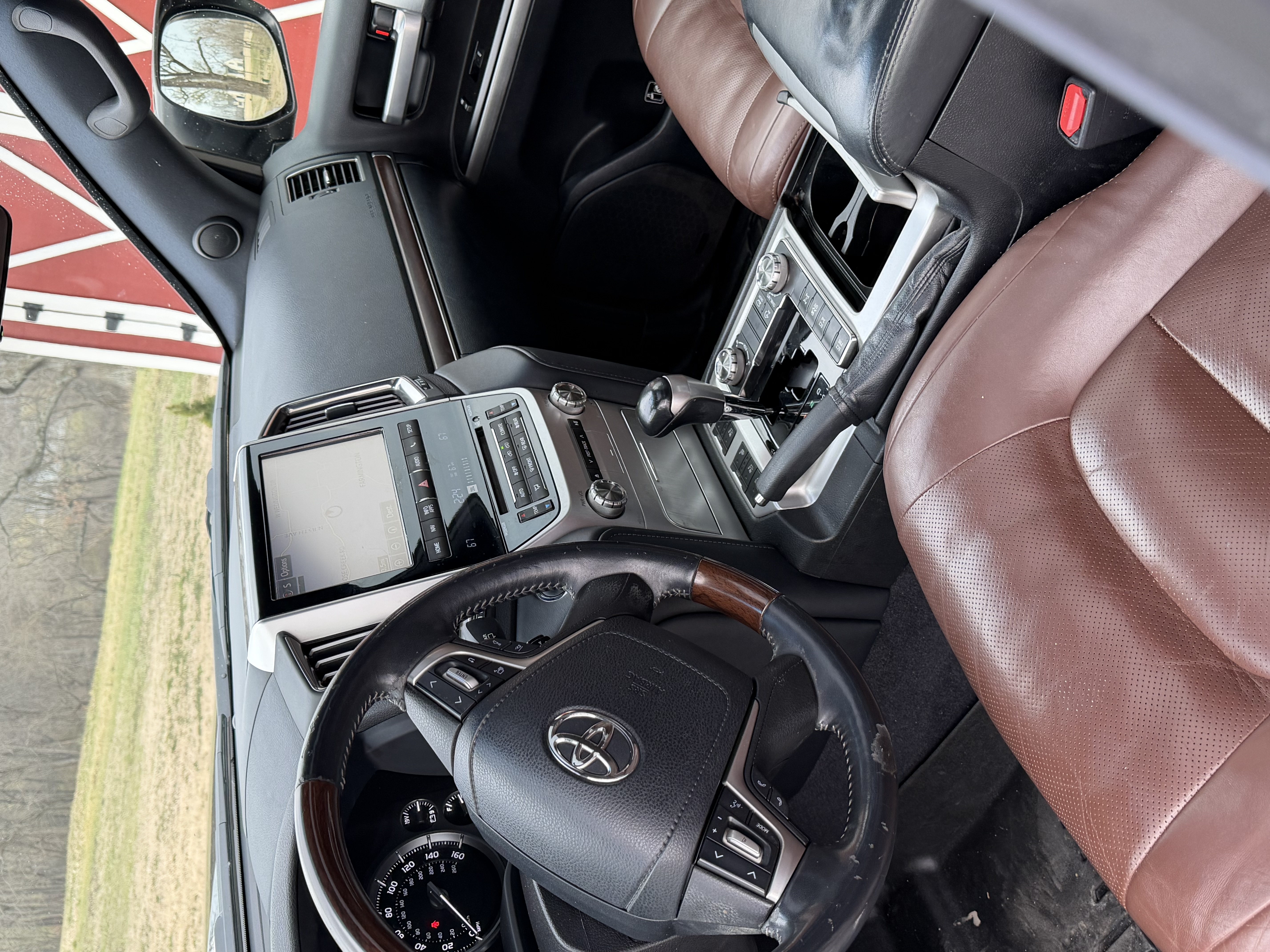 2017 Toyota Land Cruiser - 5