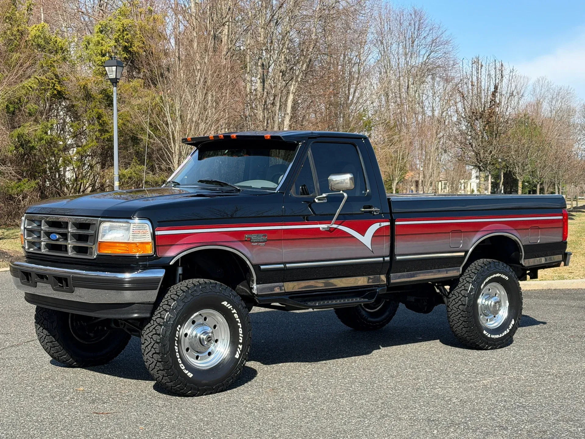 1997 Ford F-250 XLT - 2