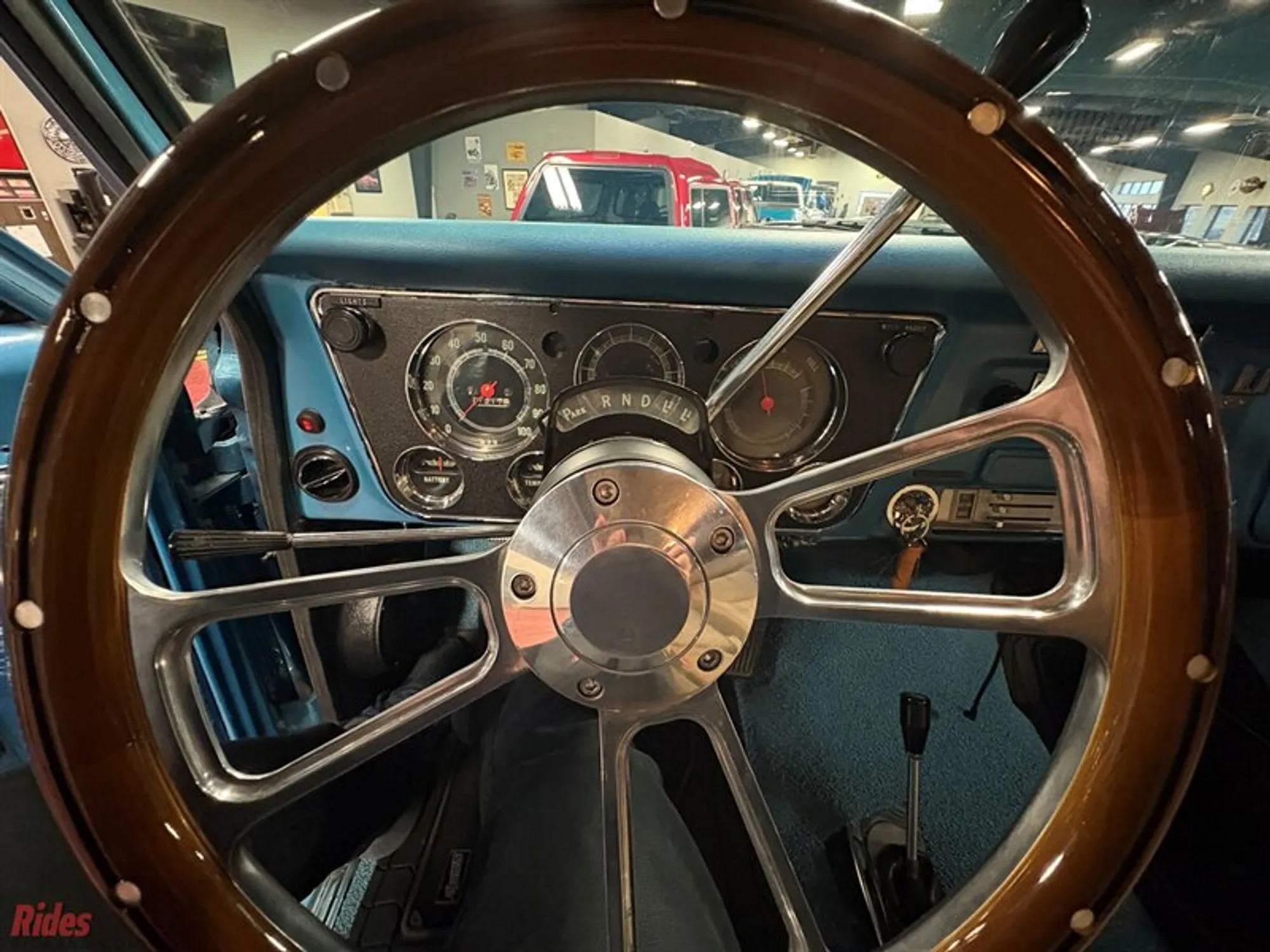 1971 Chevrolet Suburban K20