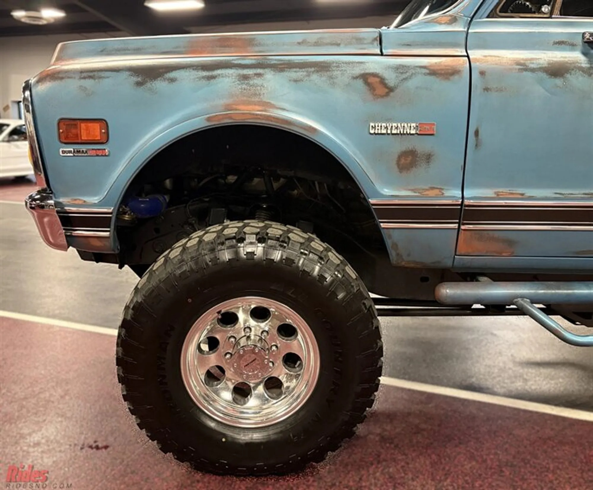 1971 Chevrolet Suburban K20 - 4