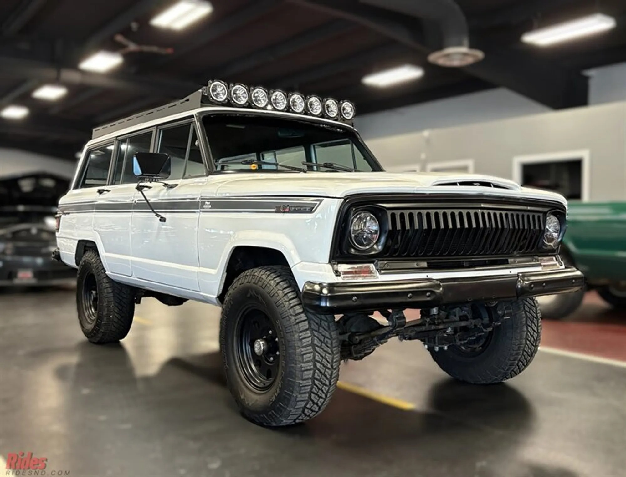1968 Jeep Wagoneer