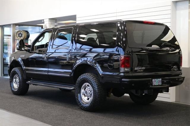 2005 Ford Excursion Limited