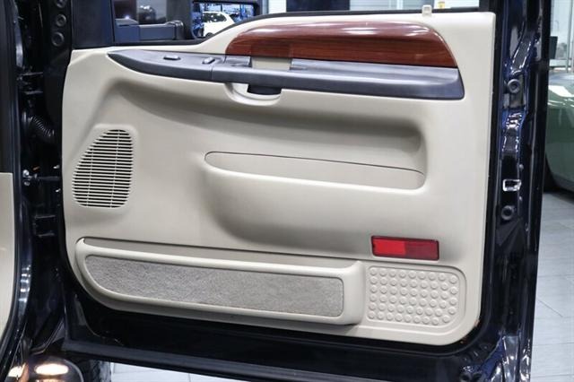 2005 Ford Excursion Limited