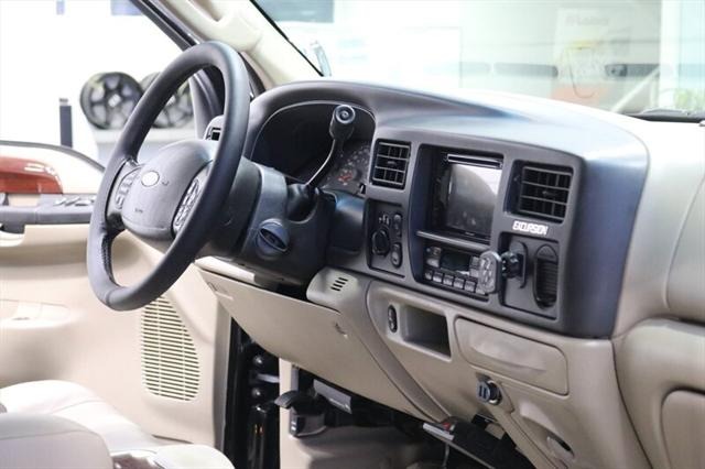 2005 Ford Excursion Limited