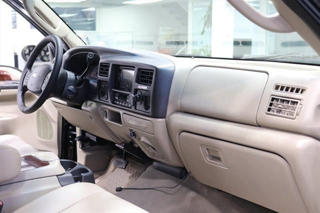 2005 Ford Excursion Limited