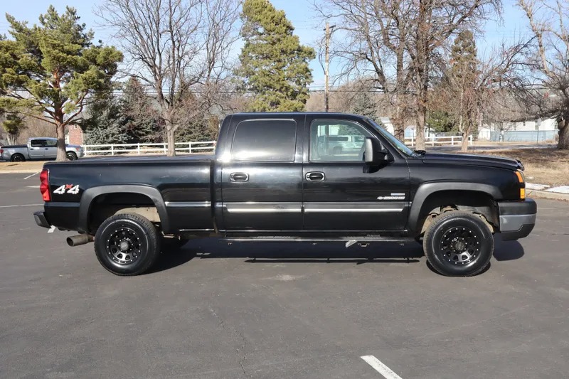 2007 Chevrolet Silverado 2500HD LT - 2