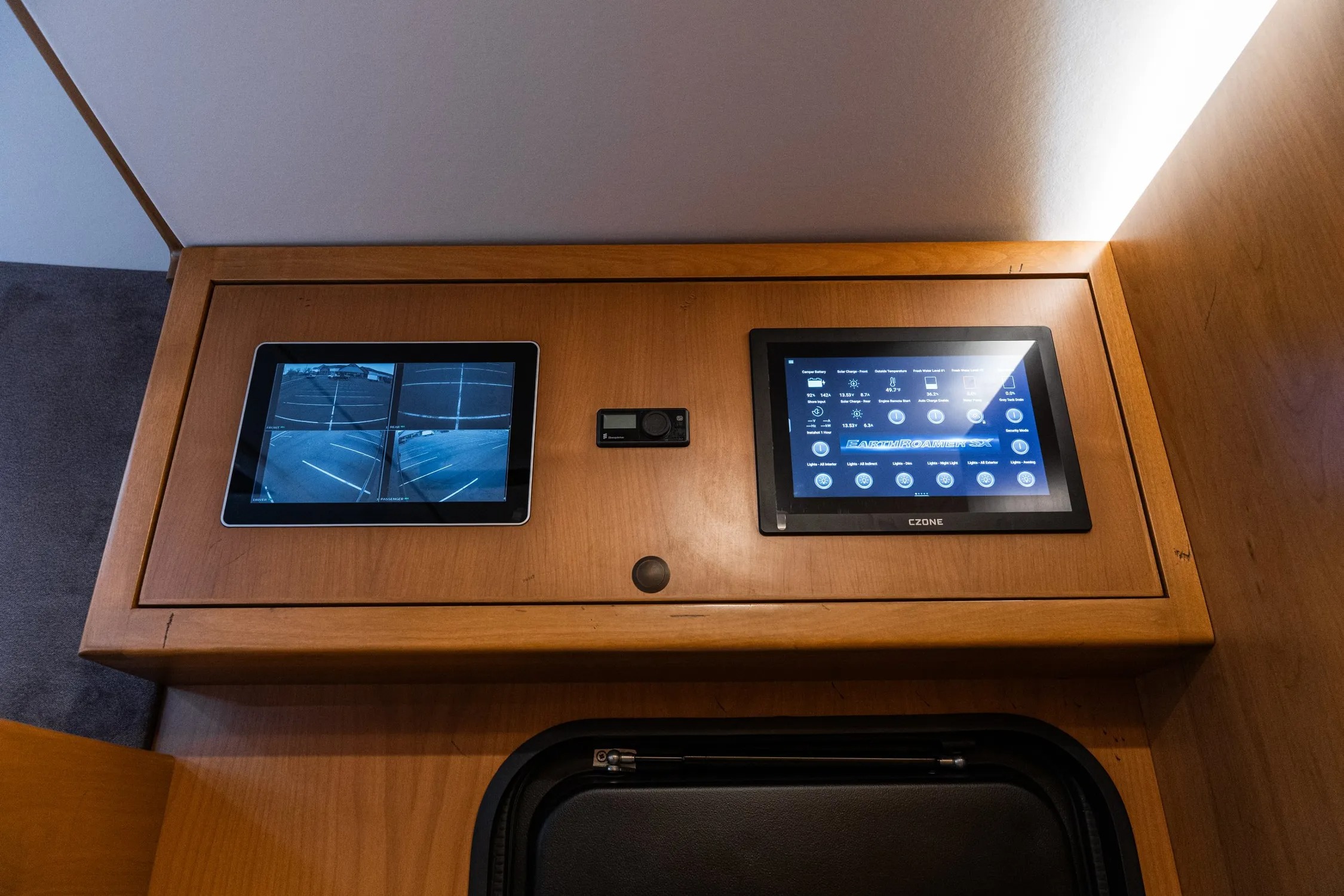 2024 EarthRoamer SX 020