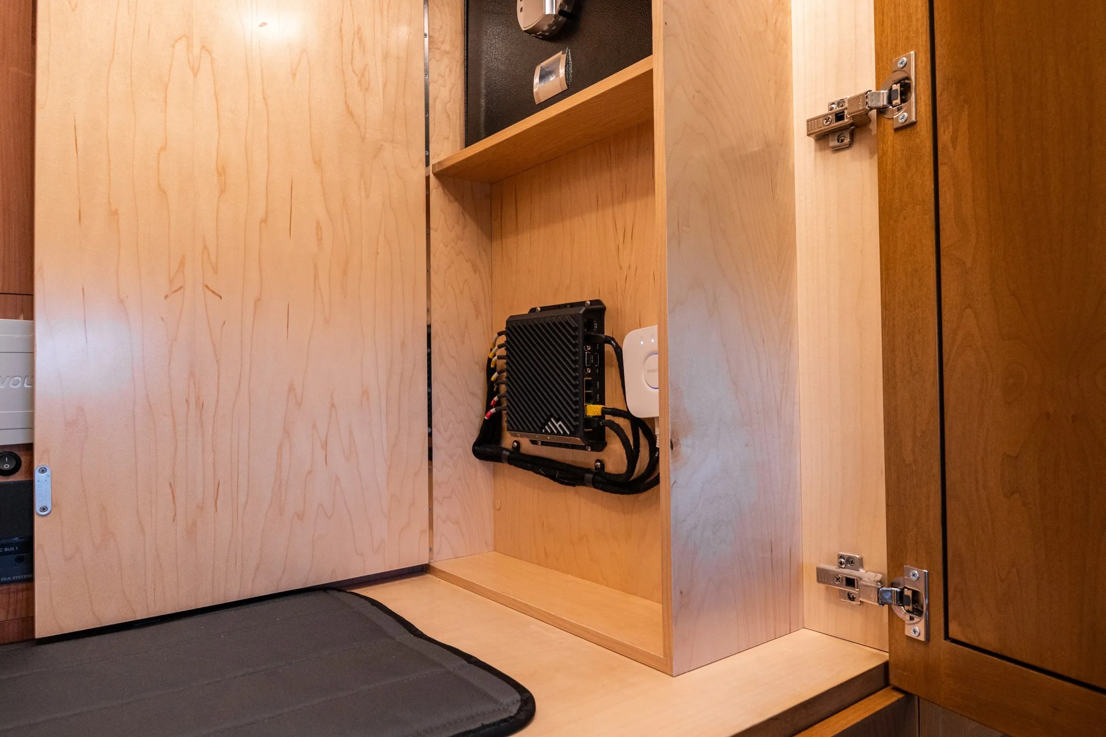 2024 EarthRoamer SX 020