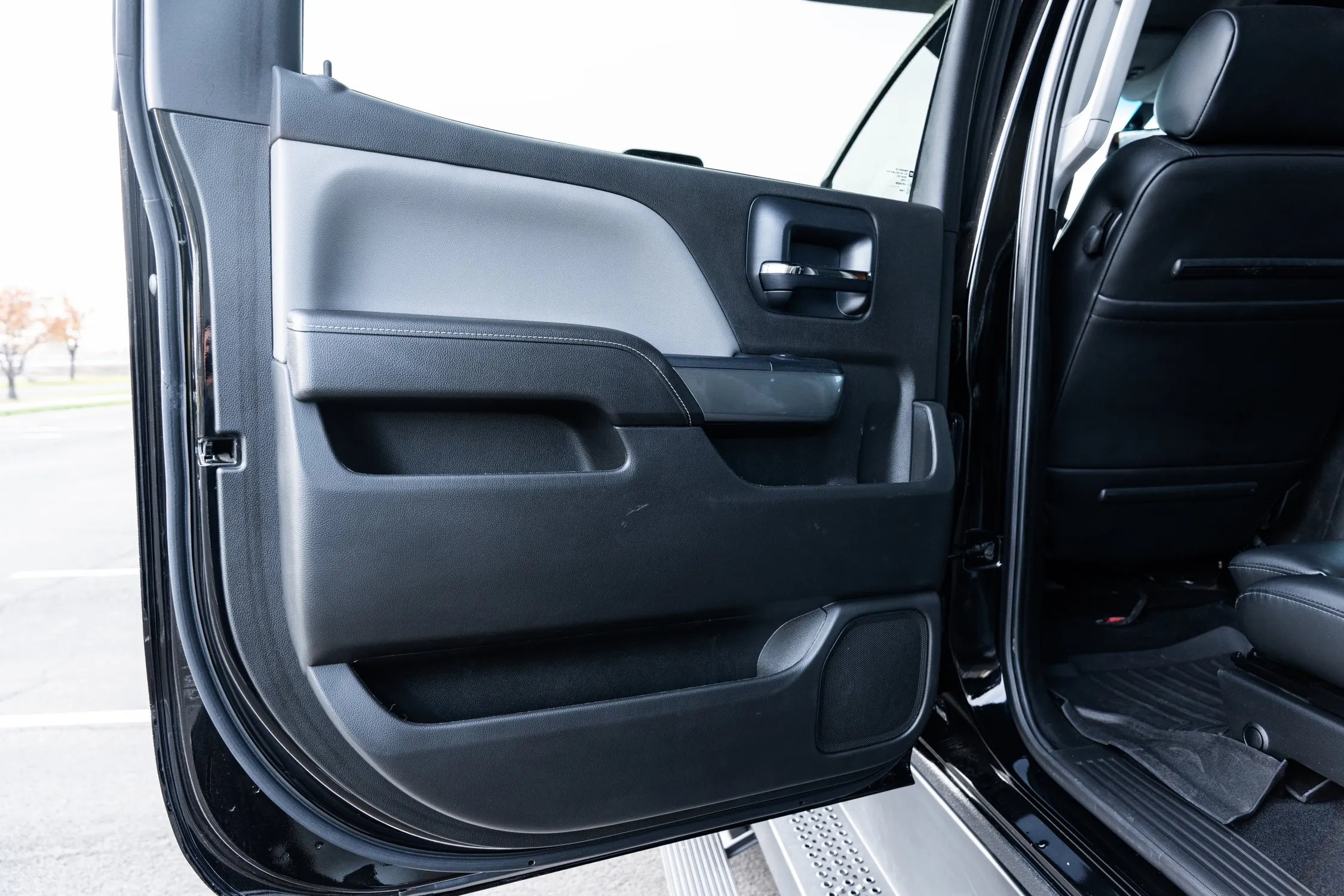 2024 EarthRoamer SX 020