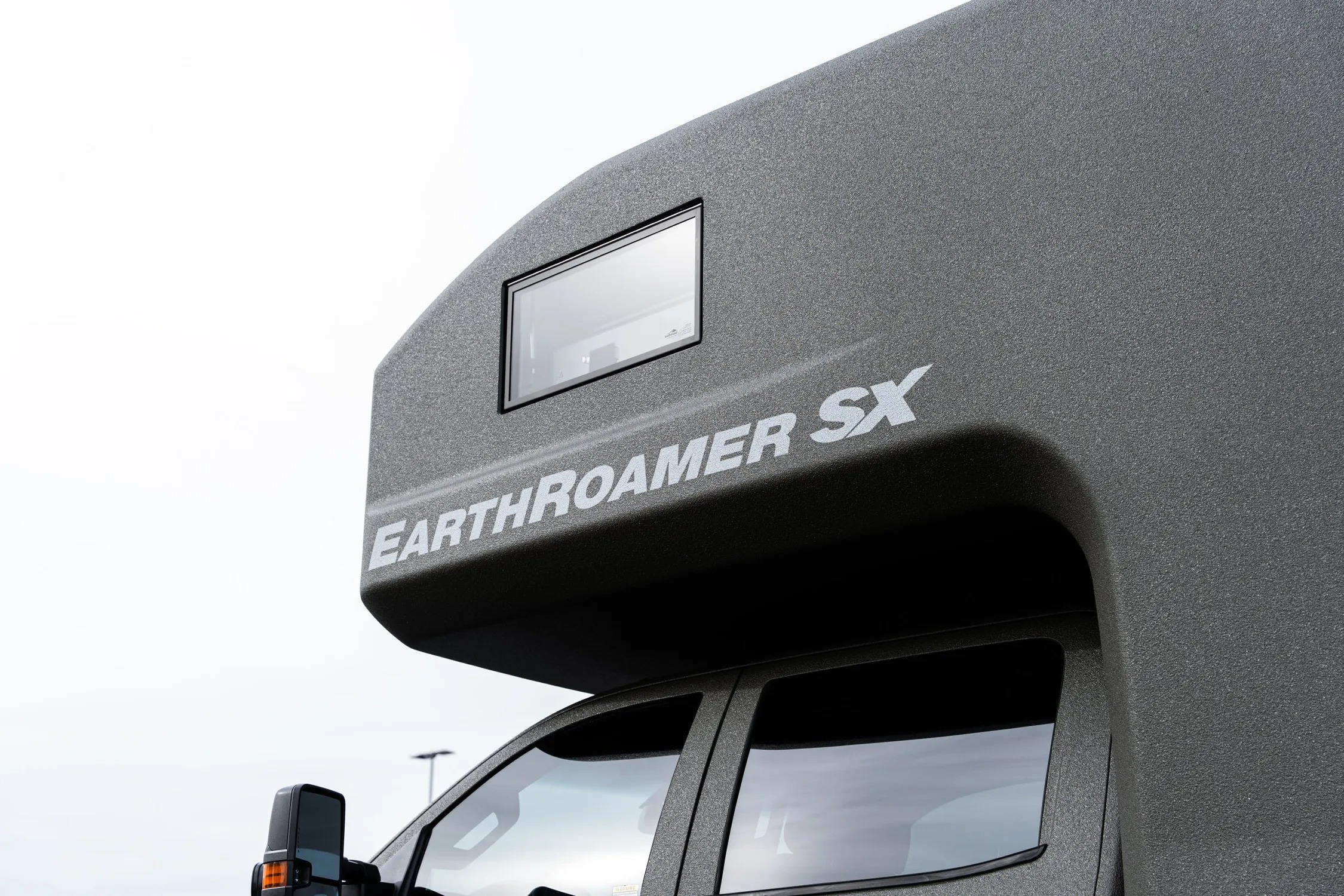 2024 EarthRoamer SX 020