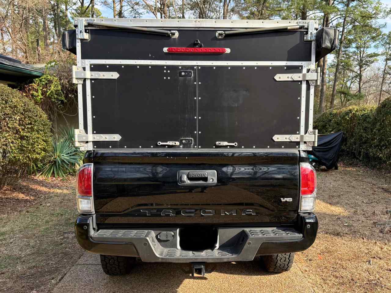 2023 Toyota Tacoma TRD Off-Road - 3