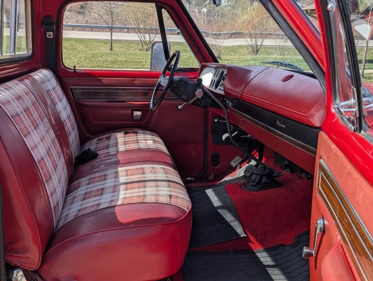 1978 Dodge D150 Adventurer