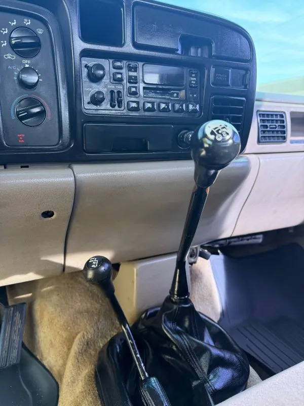 1994 Dodge BR3500 LT