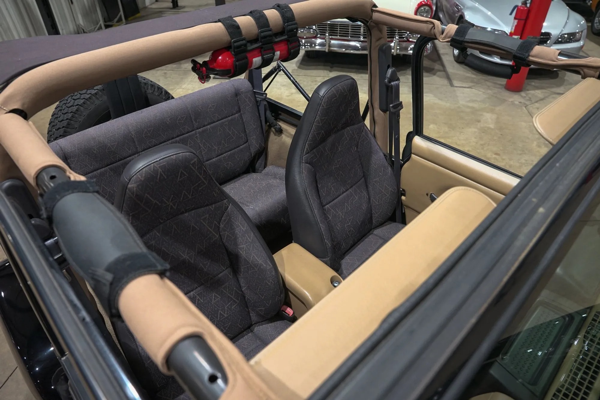 2001 Jeep Wrangler Sahara Edition