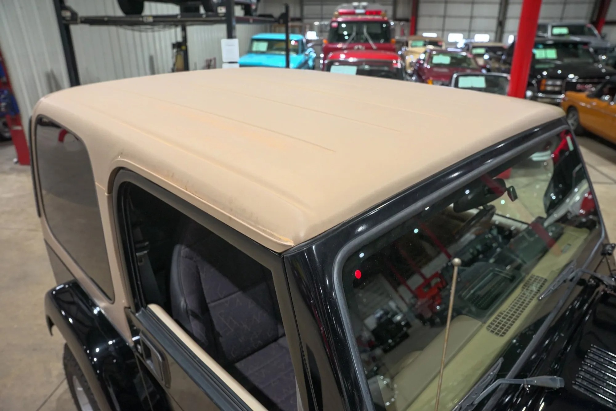 2001 Jeep Wrangler Sahara Edition