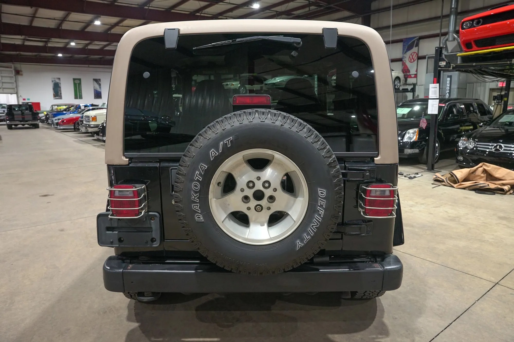 2001 Jeep Wrangler Sahara Edition