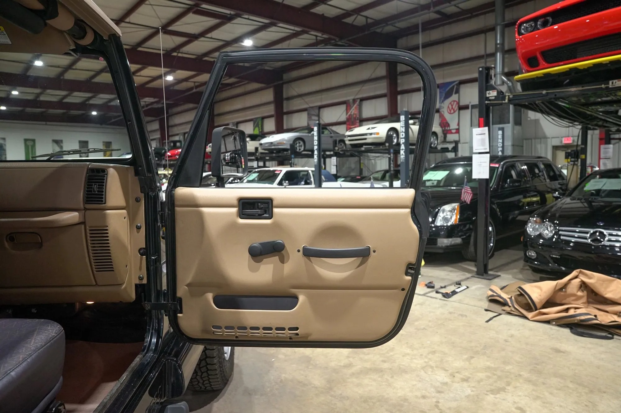 2001 Jeep Wrangler Sahara Edition