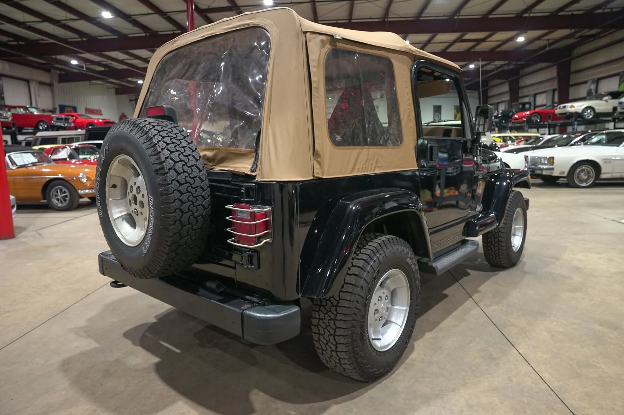 2001 Jeep Wrangler Sahara Edition