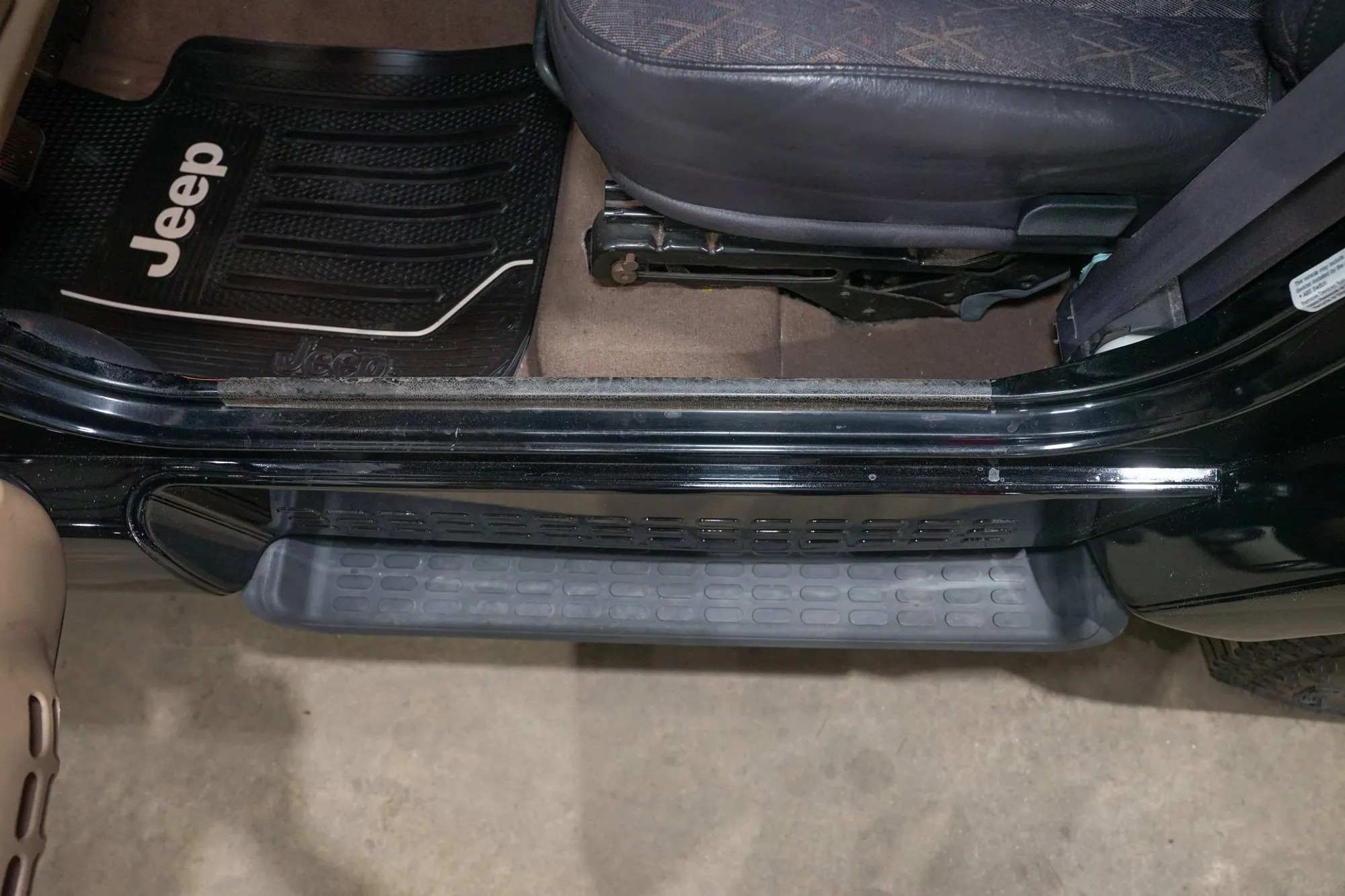 2001 Jeep Wrangler Sahara Edition