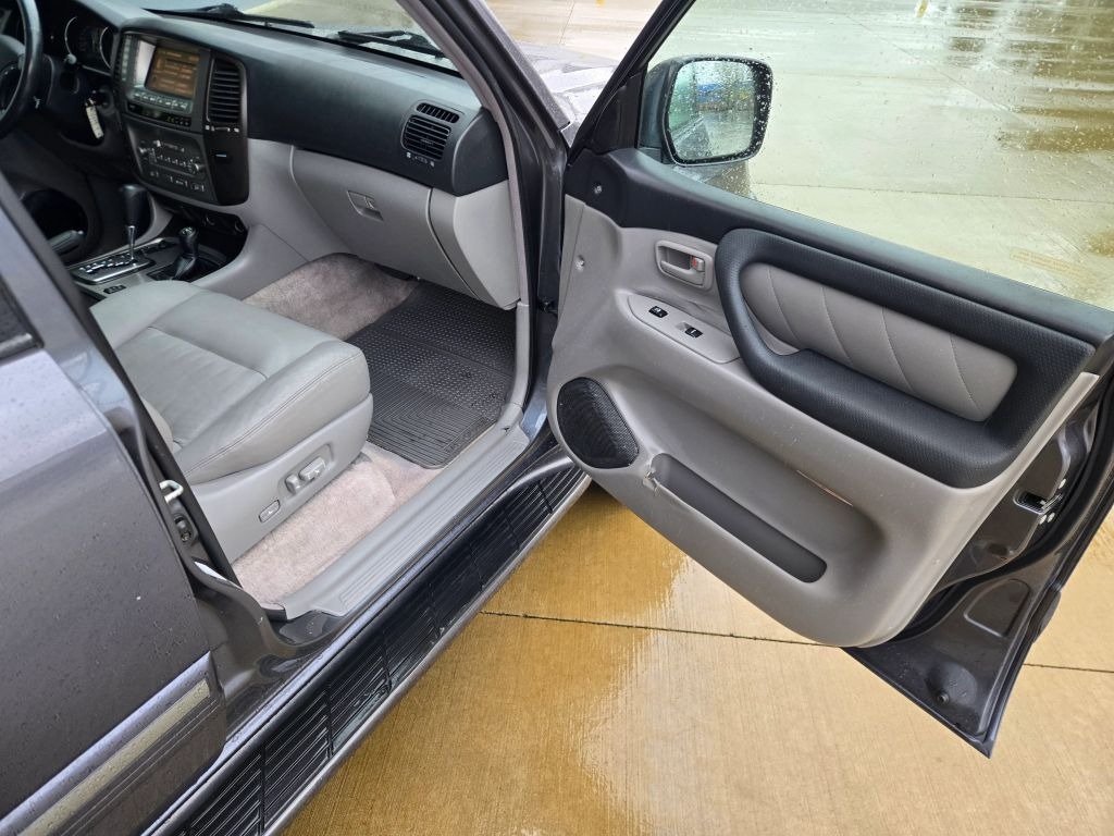 2006 Toyota Land Cruiser