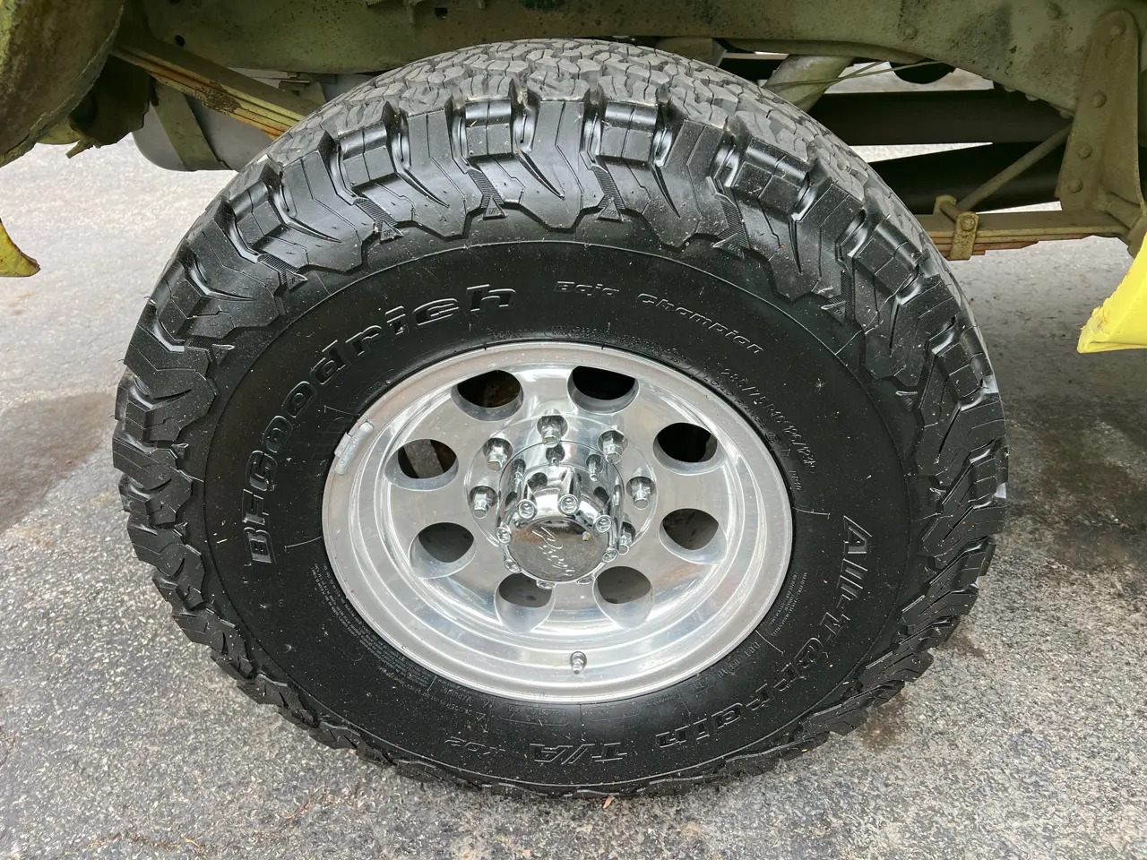 1972 Chevrolet K20 Suburban Custom Deluxe