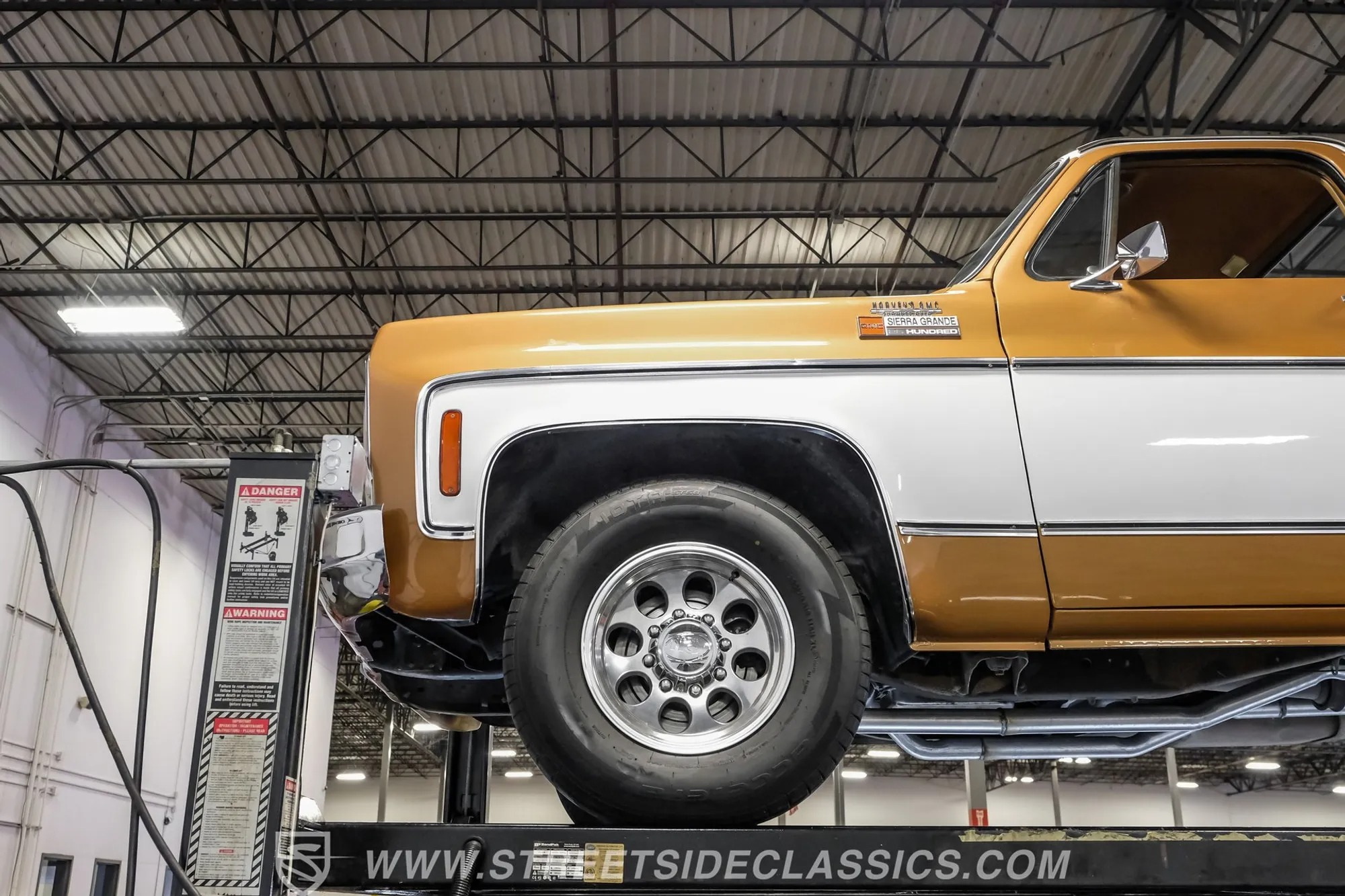 1974 GMC C2500 Sierra Grande