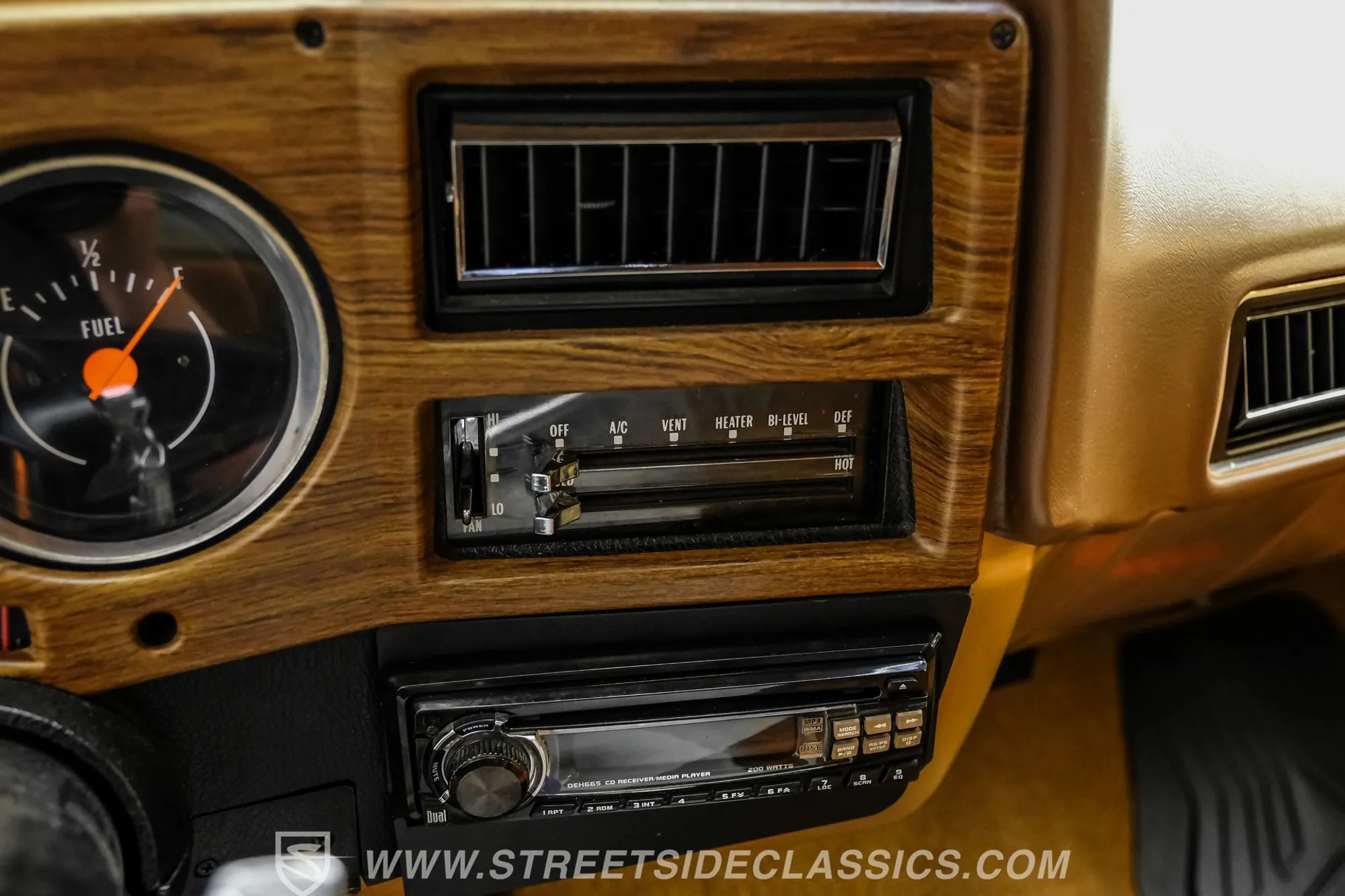 1974 GMC C2500 Sierra Grande