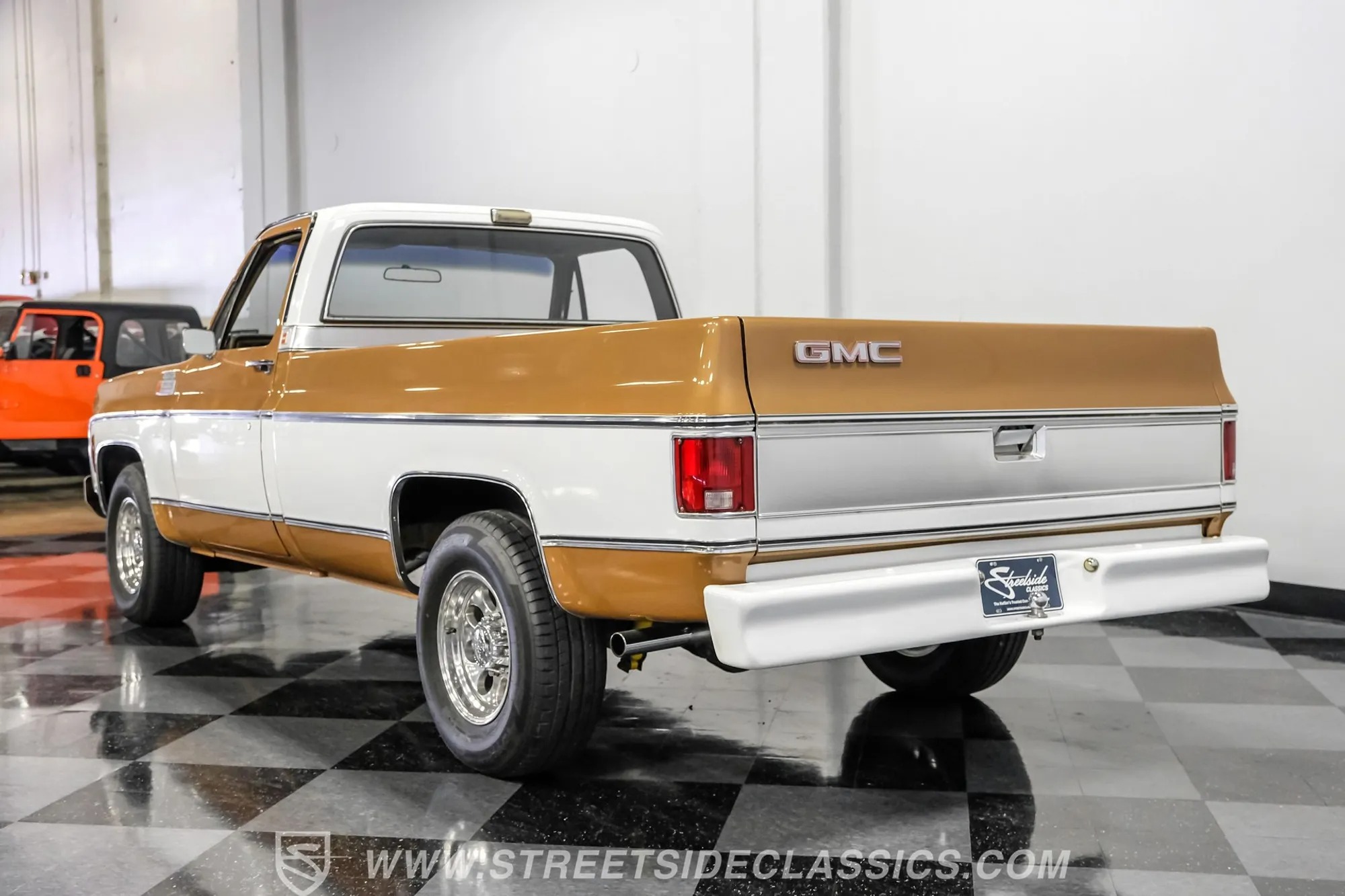 1974 GMC C2500 Sierra Grande