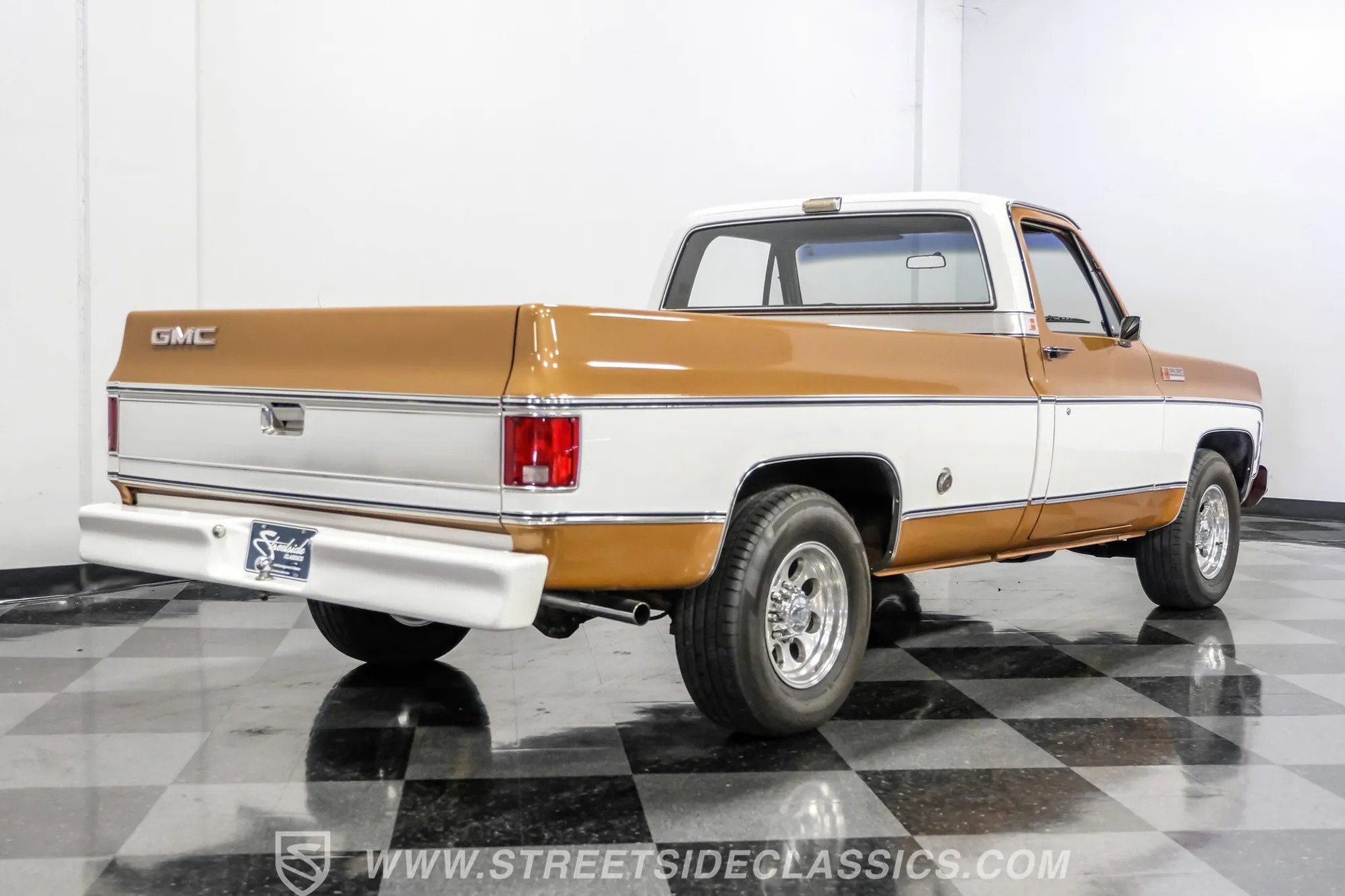 1974 GMC C2500 Sierra Grande