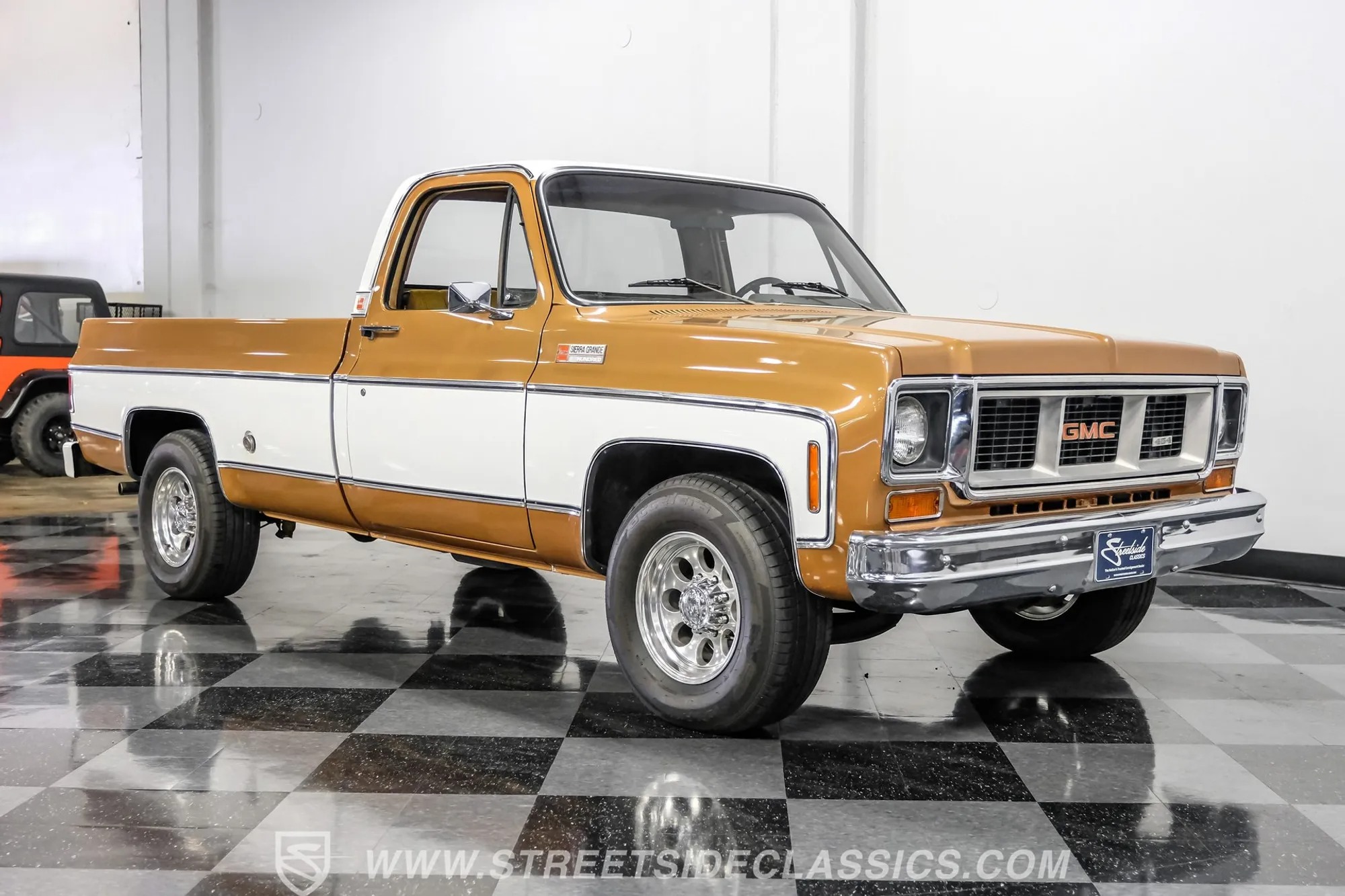1974 GMC C2500 Sierra Grande