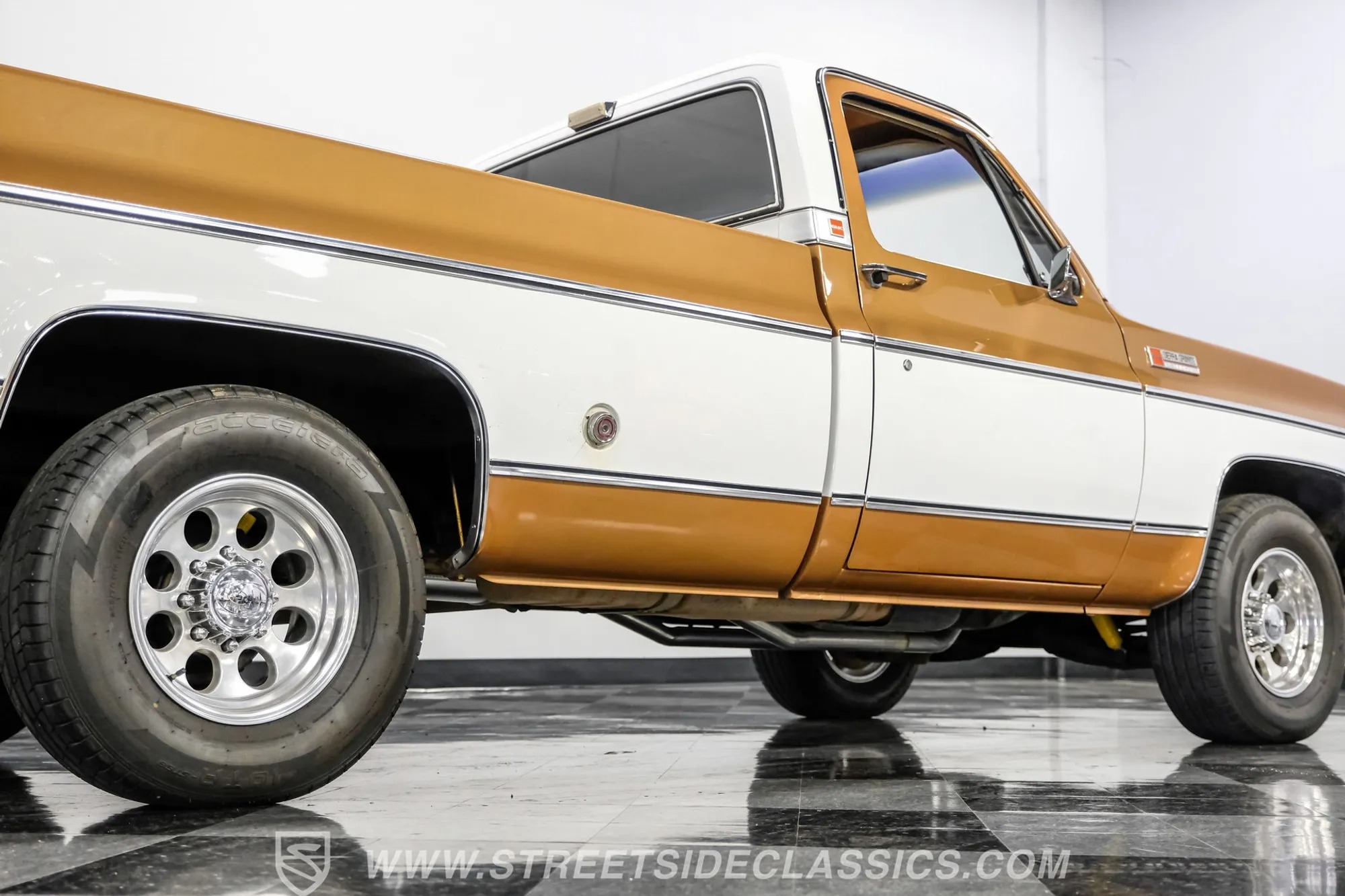 1974 GMC C2500 Sierra Grande