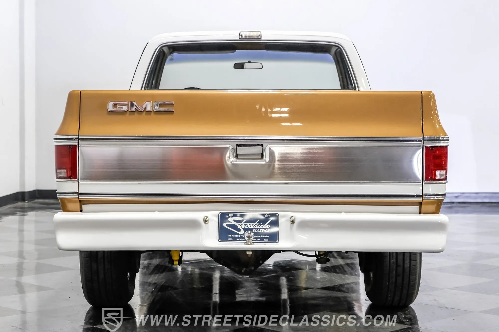 1974 GMC C2500 Sierra Grande - 3