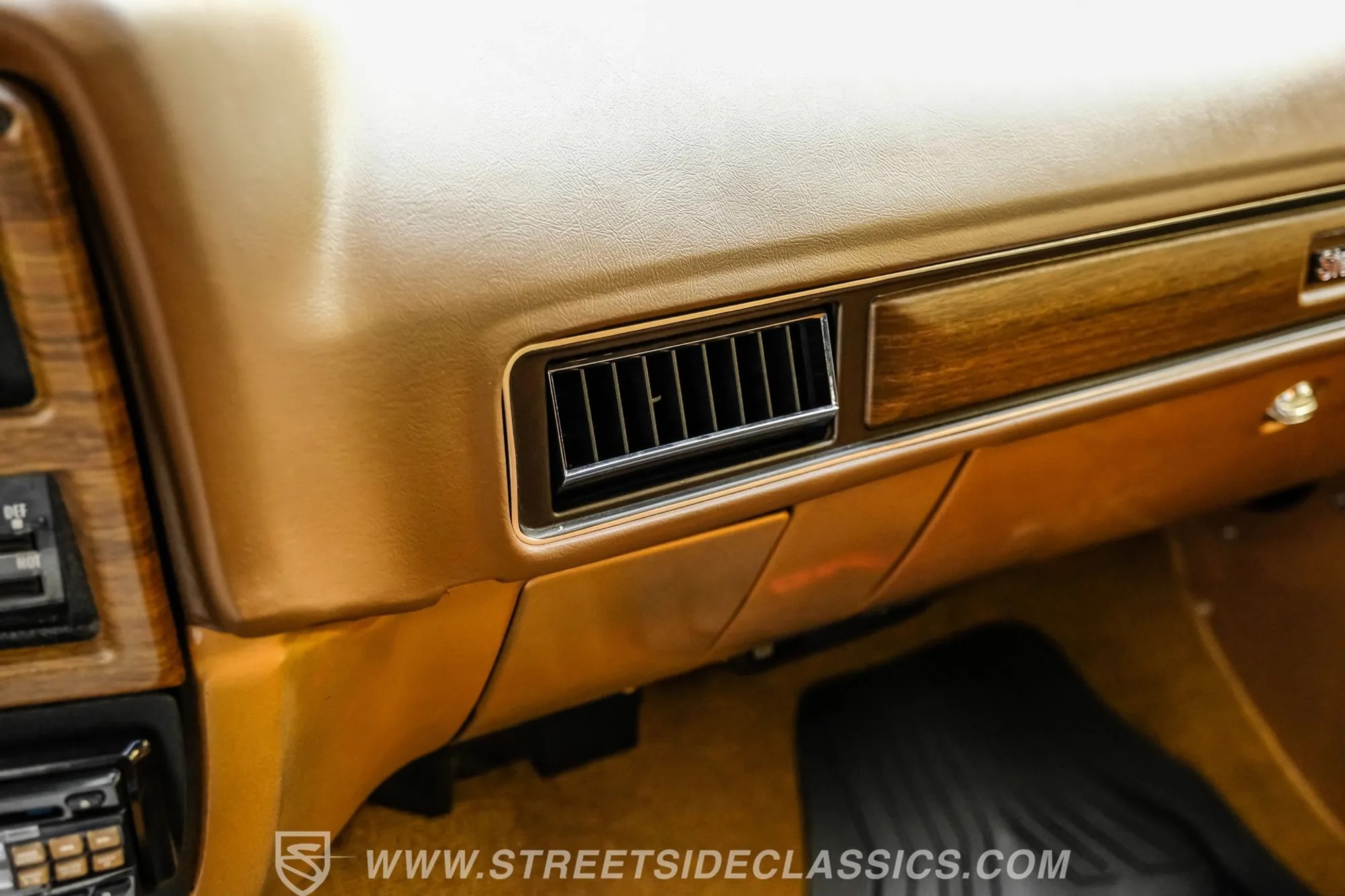 1974 GMC C2500 Sierra Grande