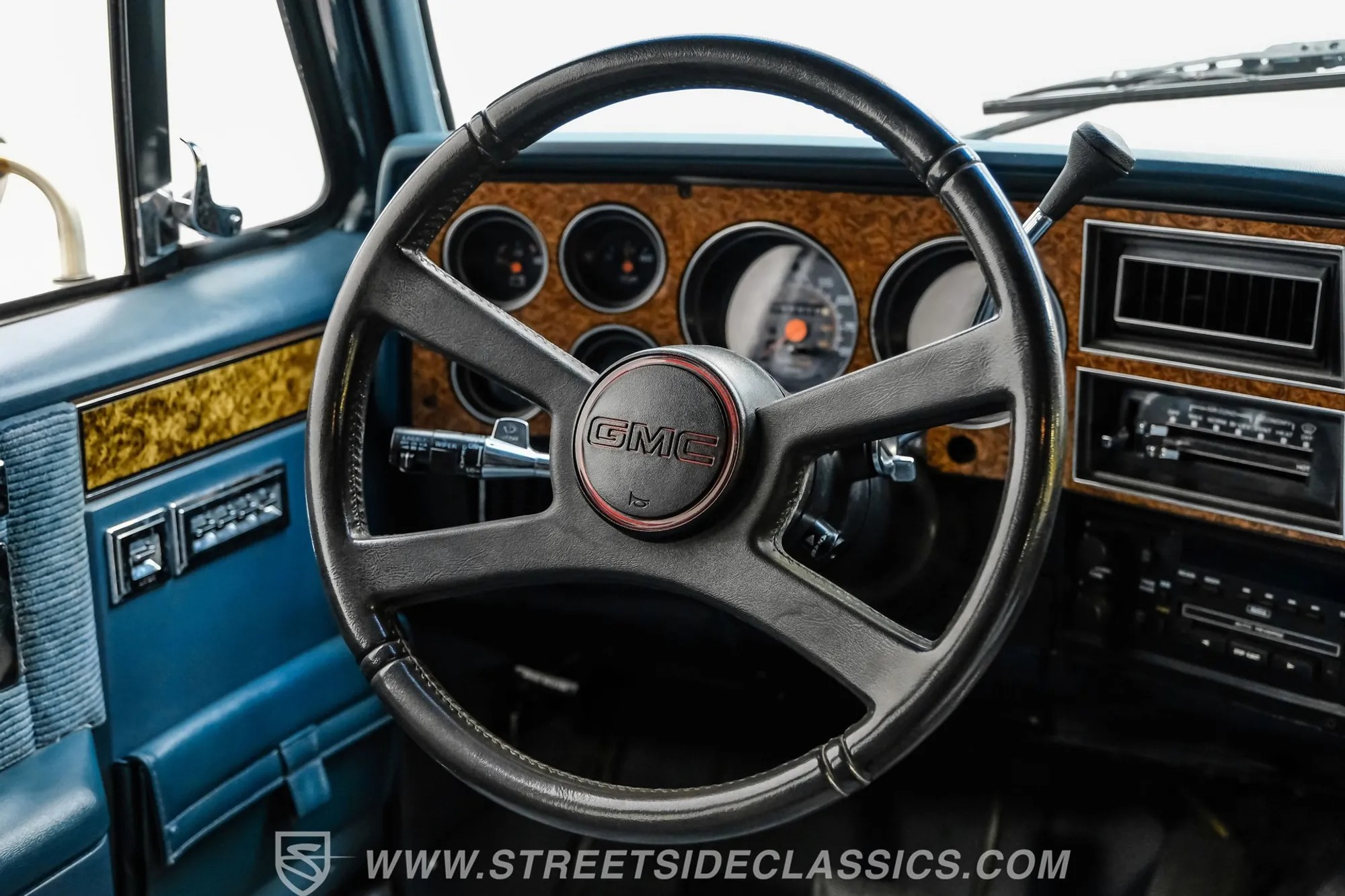 1990 GMC Suburban SLE