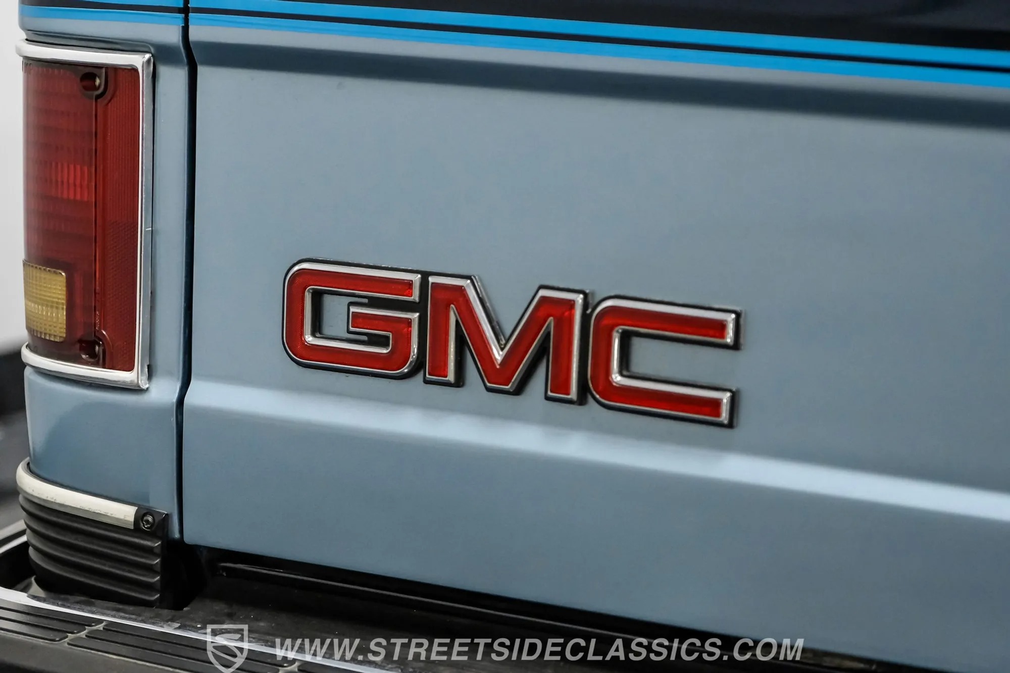 1990 GMC Suburban SLE